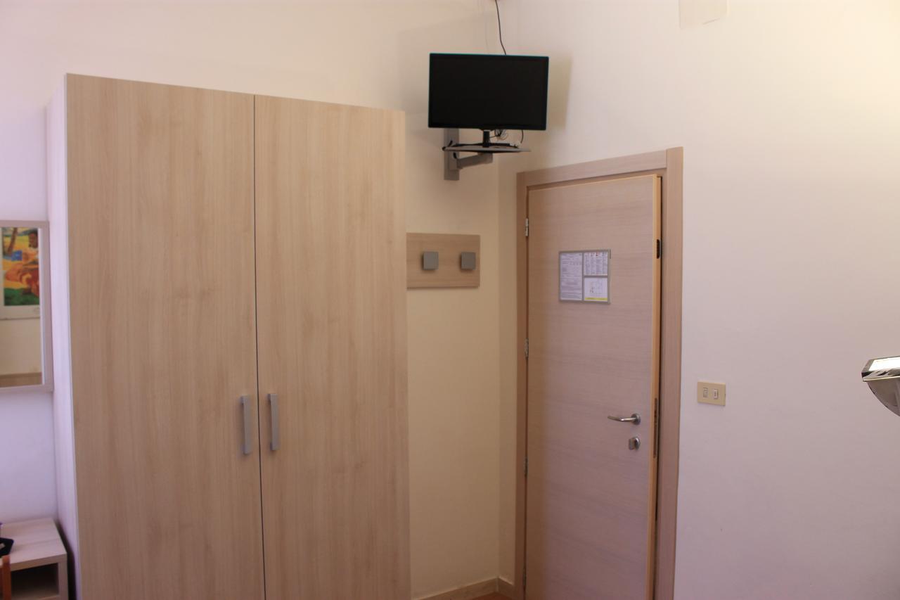 Hotel Susanna Rimini Ruang foto