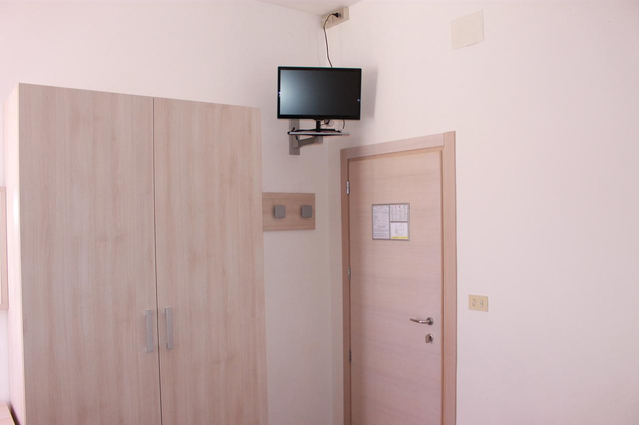 Hotel Susanna Rimini Ruang foto